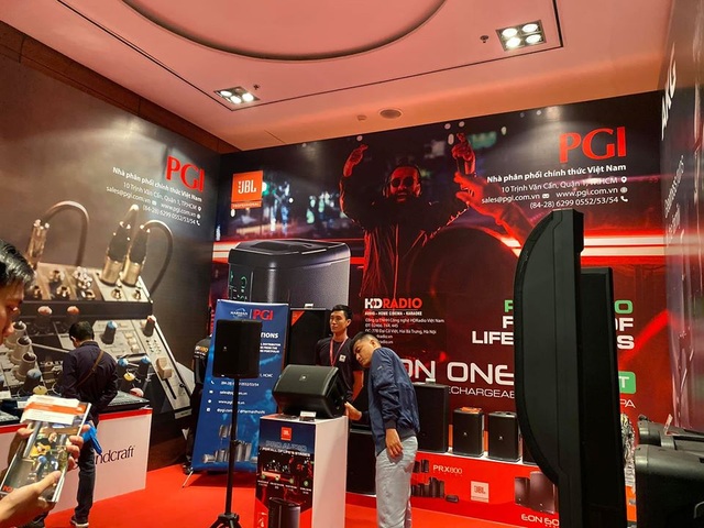 AV Show 2019 lần thứ 17 tại Hà Nội mở cửa đón tín đồ audio tới tham quan - 9 AV Show 2019 lần thứ 17 tại Hà Nội mở cửa đón tín đồ audio tới tham quan - 9