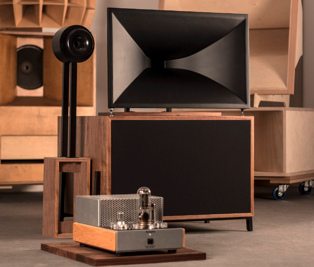 Admire Audio với màn chào sân ấn tượng tại thị trường audio Việt Nam.