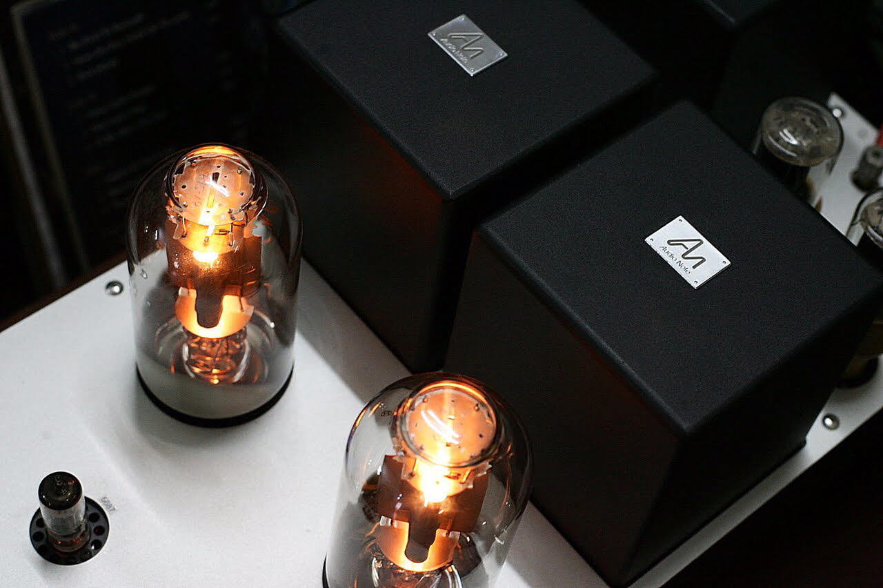 Audio Note UK: Sự trở lại của huyền thoại ampli đèn