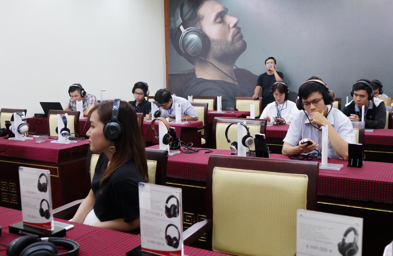 Dàn âm thanh trăm triệu chiếm ưu thế tại AV Show 2019