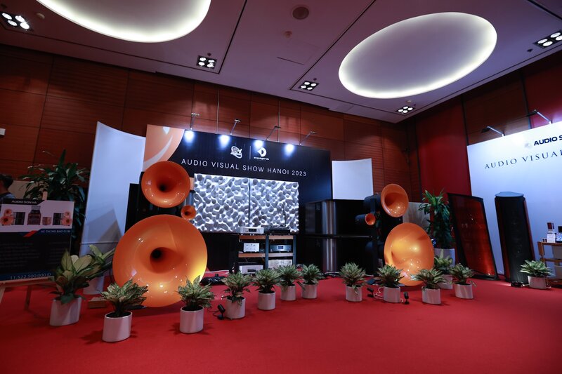 Hệ thống loa kèn Avantgarde Trio G3 có giá gần 5 tỉ đồng. Ảnh: Hải Nguyễn