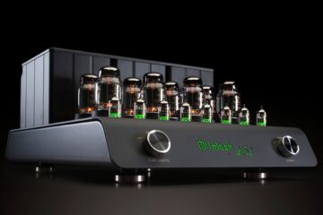 McIntosh ra mắt “cặp đôi” McIntosh 2152 và McIntosh C70 kỷ niệm 70 năm thành lập