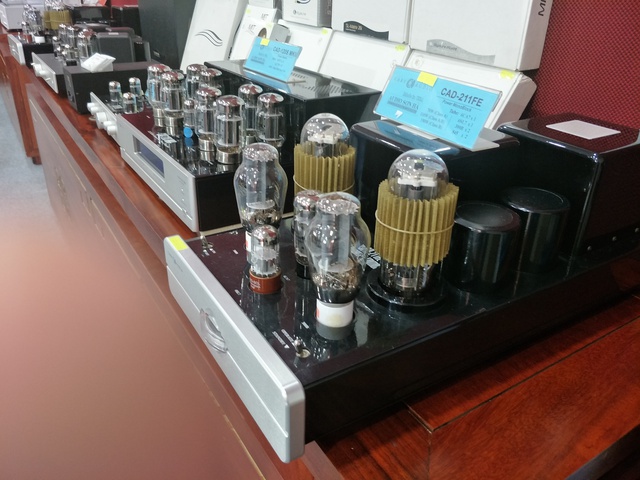 Khai mạc hai triển lãm công nghệ lớn với nhiều sản phẩm hấp dẫn - Ảnh 3.
Khai mạc hai triển lãm công nghệ lớn với nhiều sản phẩm hấp dẫn